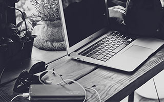 开云esports-青年才俊崭露头角：未来巨星的成长之路，青年才俊,未来可期