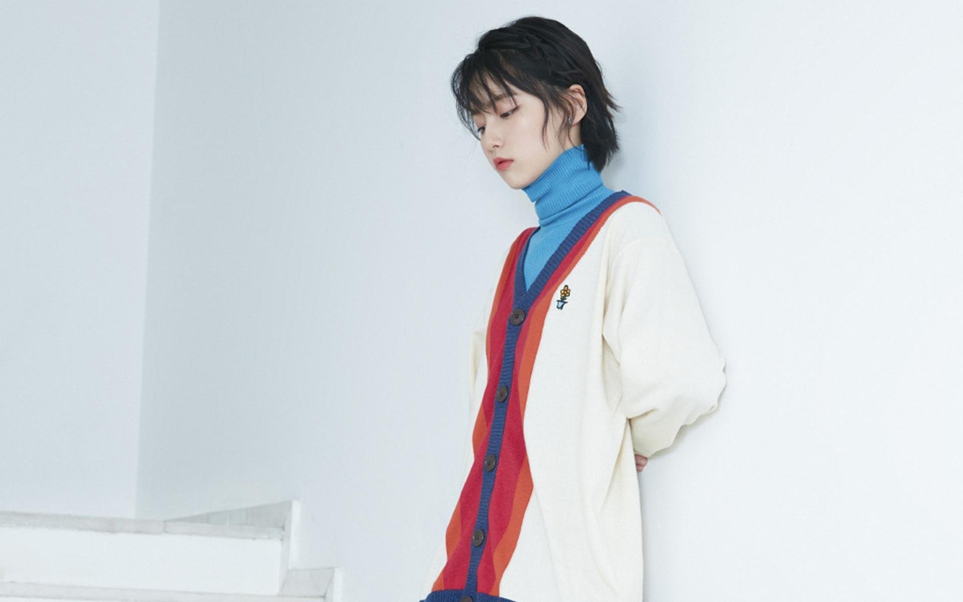 瑞士传统马术赛事“Schwingfest”在2024年成功举办，吸引众多观众参与。，瑞士maag