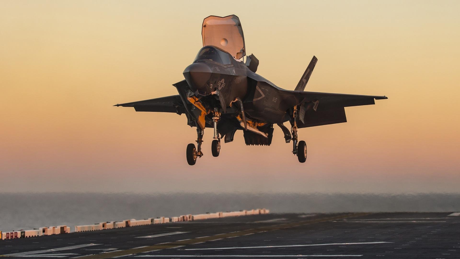 篮网首次举行“球员口述史直播”，粉丝互动热烈，篮网 视频