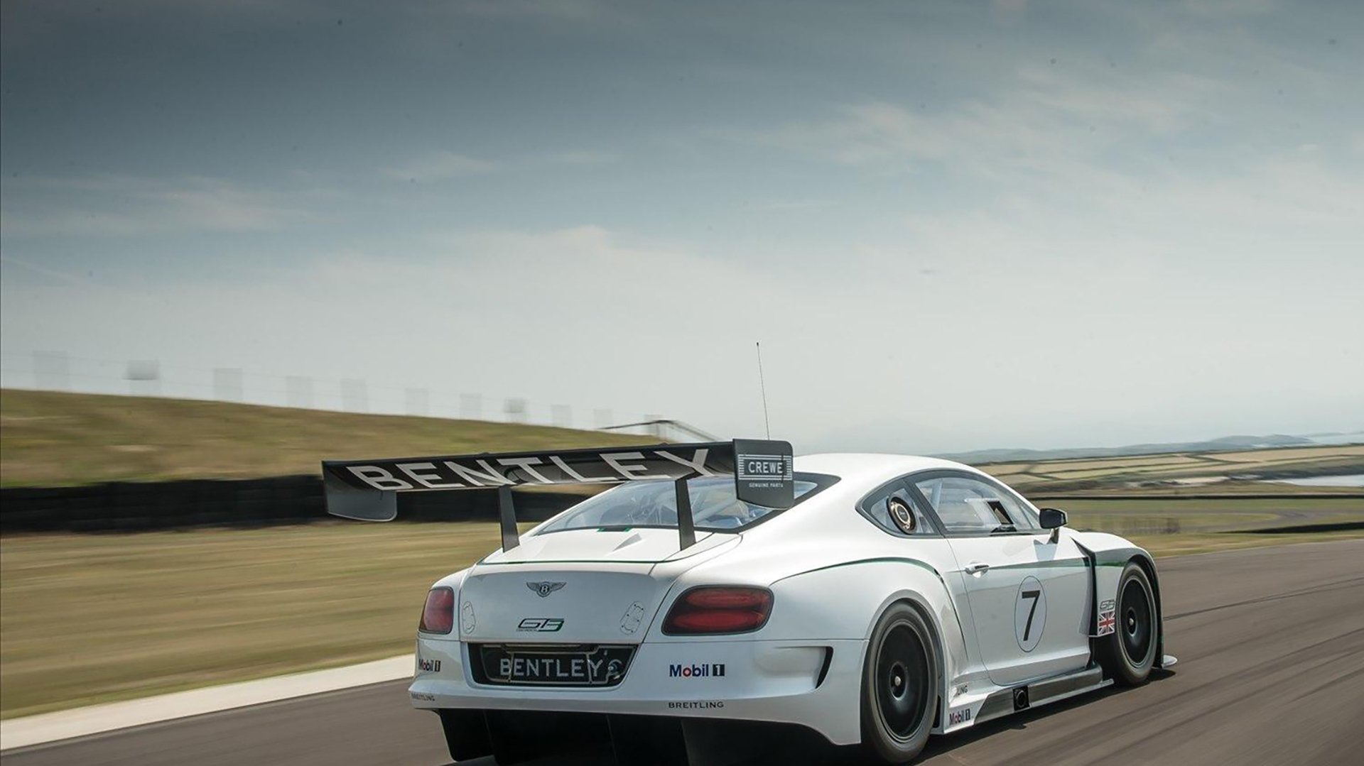 kaiyun中国官方网站-波尔图铁桶阵助推晋级，展现稳固实力，0304波尔图